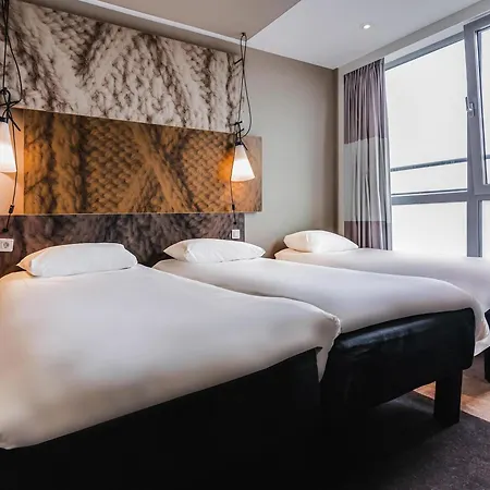 Ibis Centre 3*