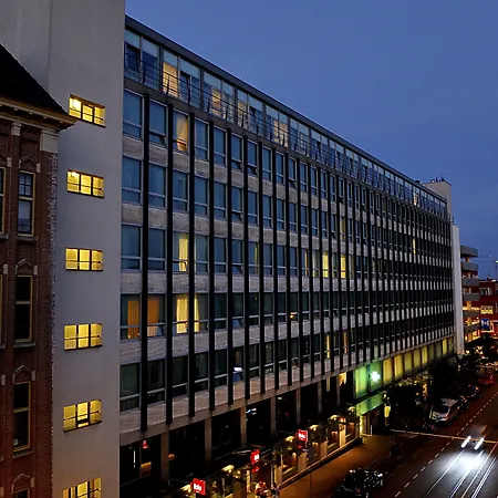 Ibis Centre Hotel