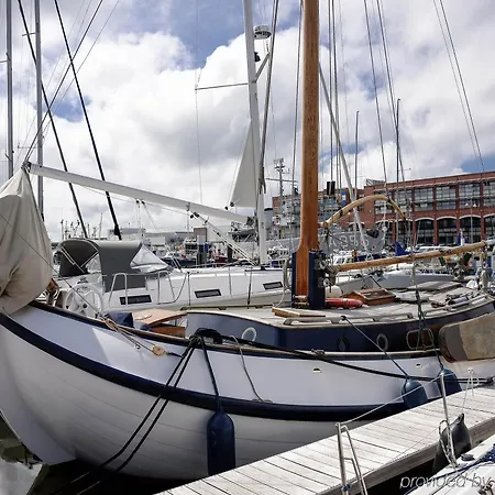 Ibis Centre Hotel L'Aia