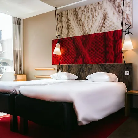 Ibis Centre 3* Гаага