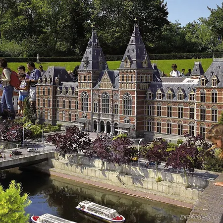 Ibis Centre Отель