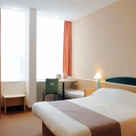 Ibis Centre Haga