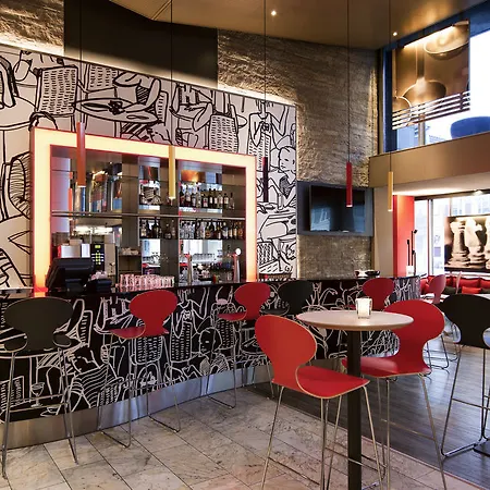 Ibis Centre 3* Гаага