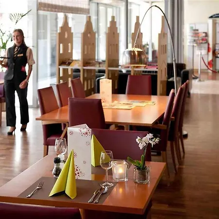 Ibis Centre Hotel