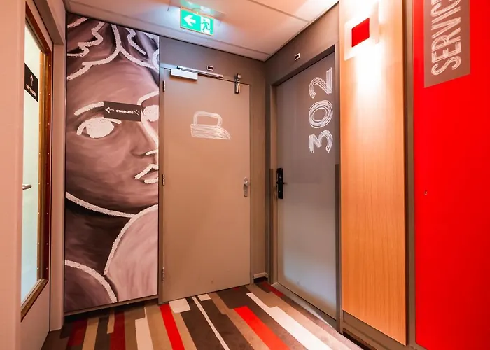 Hotel Ibis Centre 3*