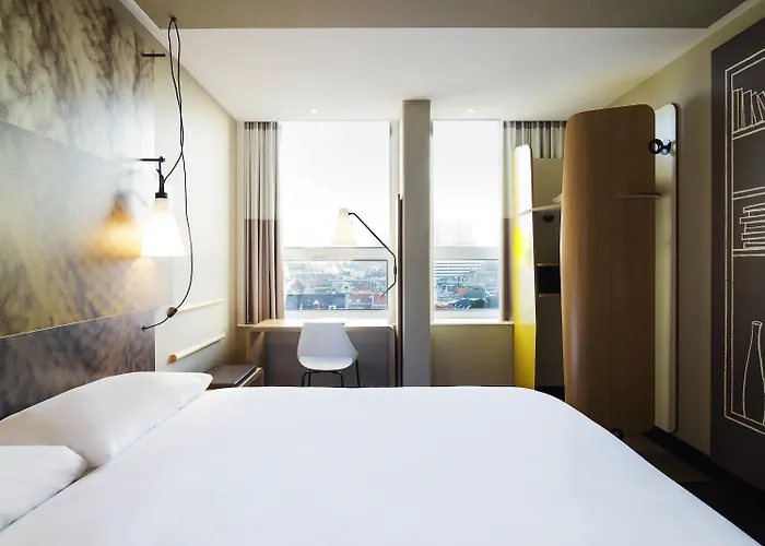 Ibis Centre 3* Χάγη