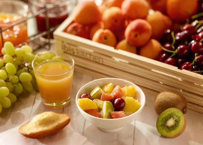 Hotel Ibis Centre 3*