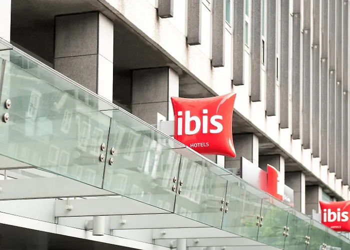 Hotel Ibis Centre 3*