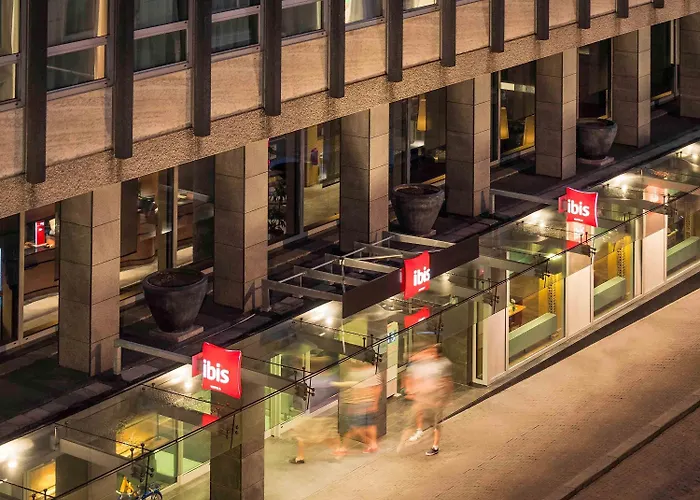 Ibis Centre Hotel 3*