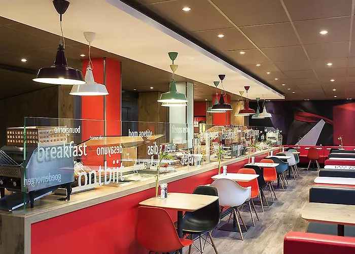 Ibis Centre Hotel 3*