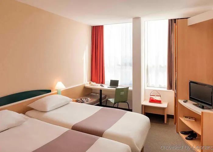 Ibis Centre Hotel